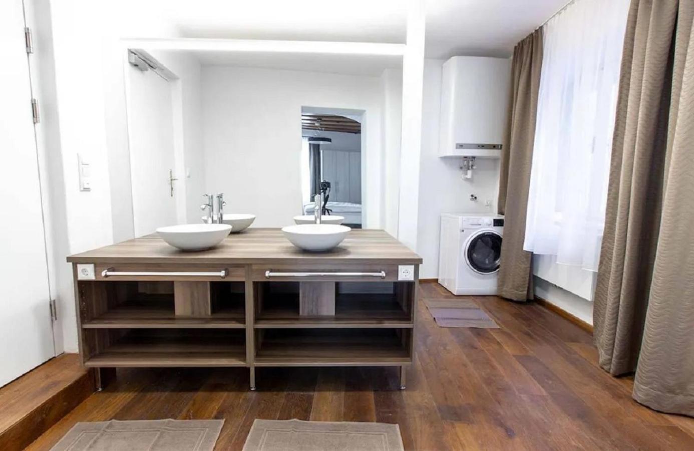Goldene Pastete - Urban Luxury Apartments กราซ ภายนอก รูปภาพ